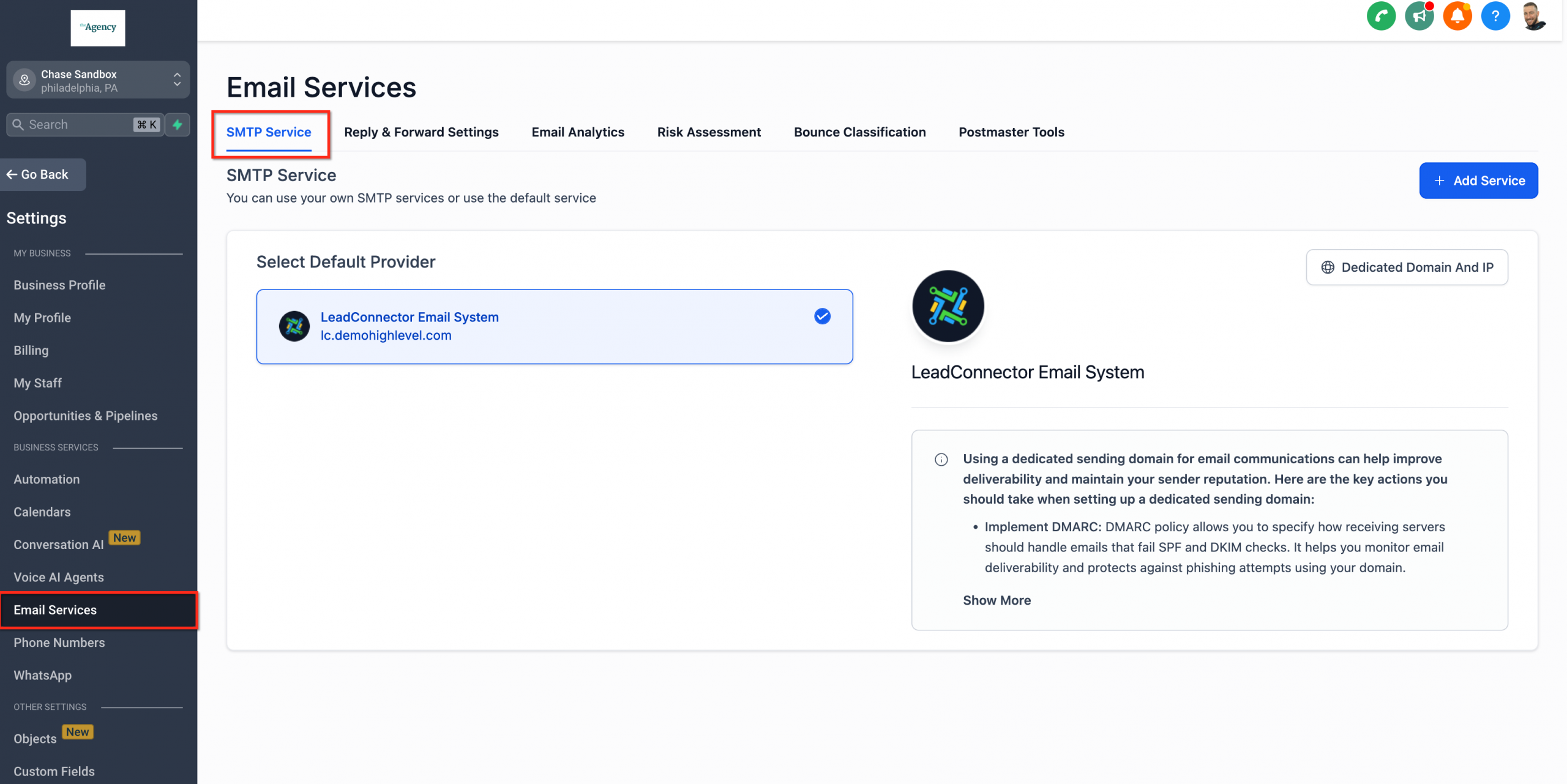 Selezione del servizio SMTP nelle impostazioni email