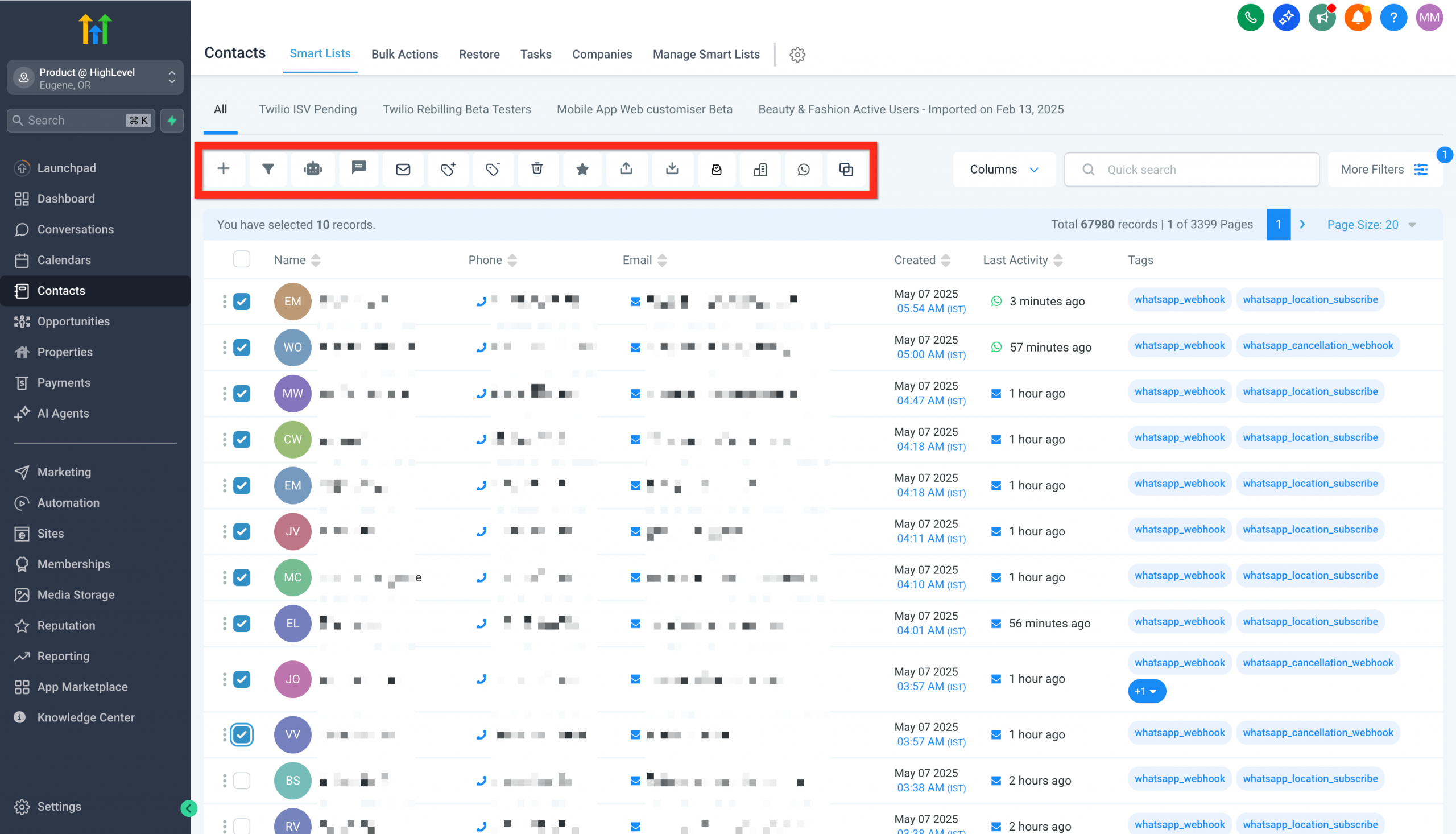 Menu delle azioni massive disponibili per i contatti selezionati